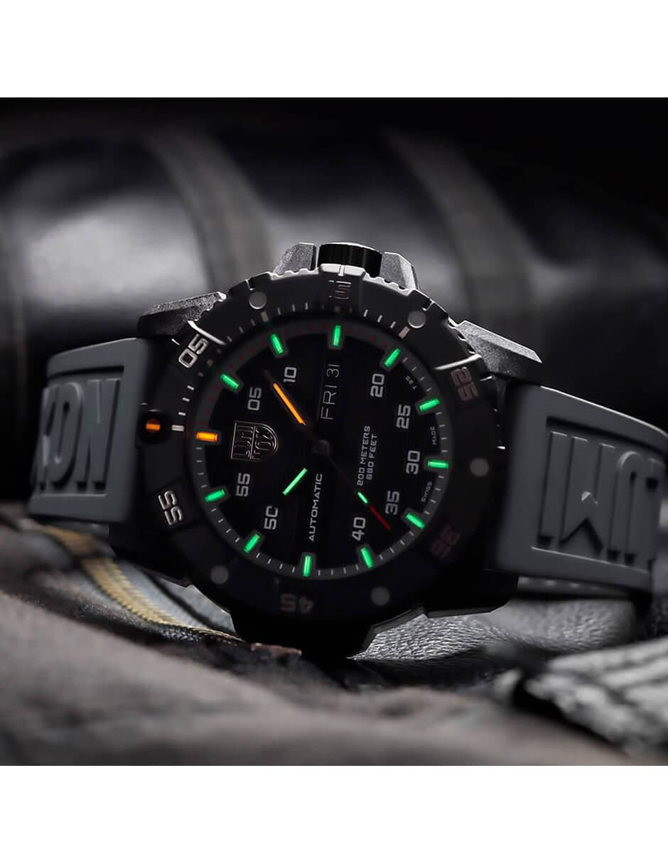 Reloj Master Carbon Seal 3860 Series para hombre XS.3862 8