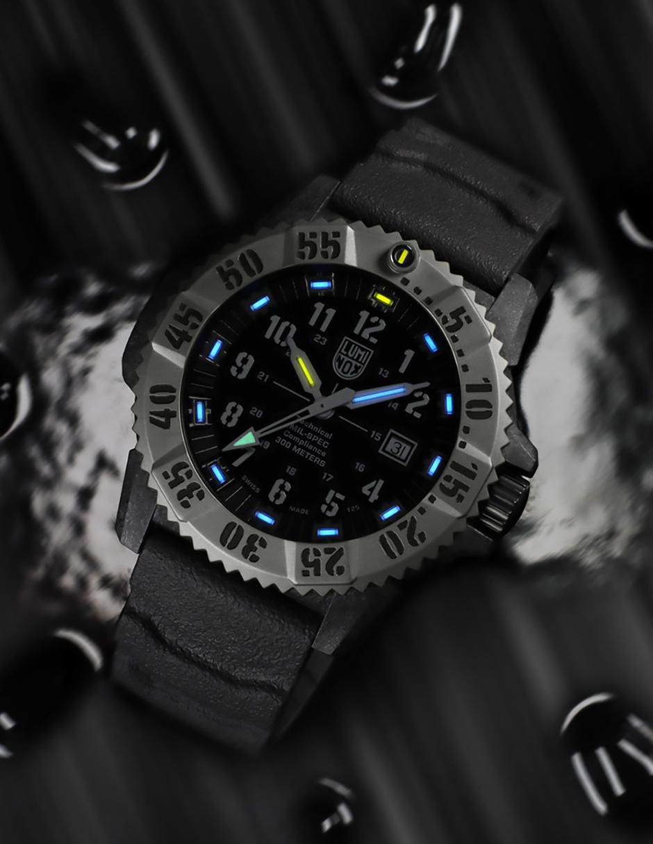 Reloj MIL-SPEC Series para hombre XL.3351.1.SET 8
