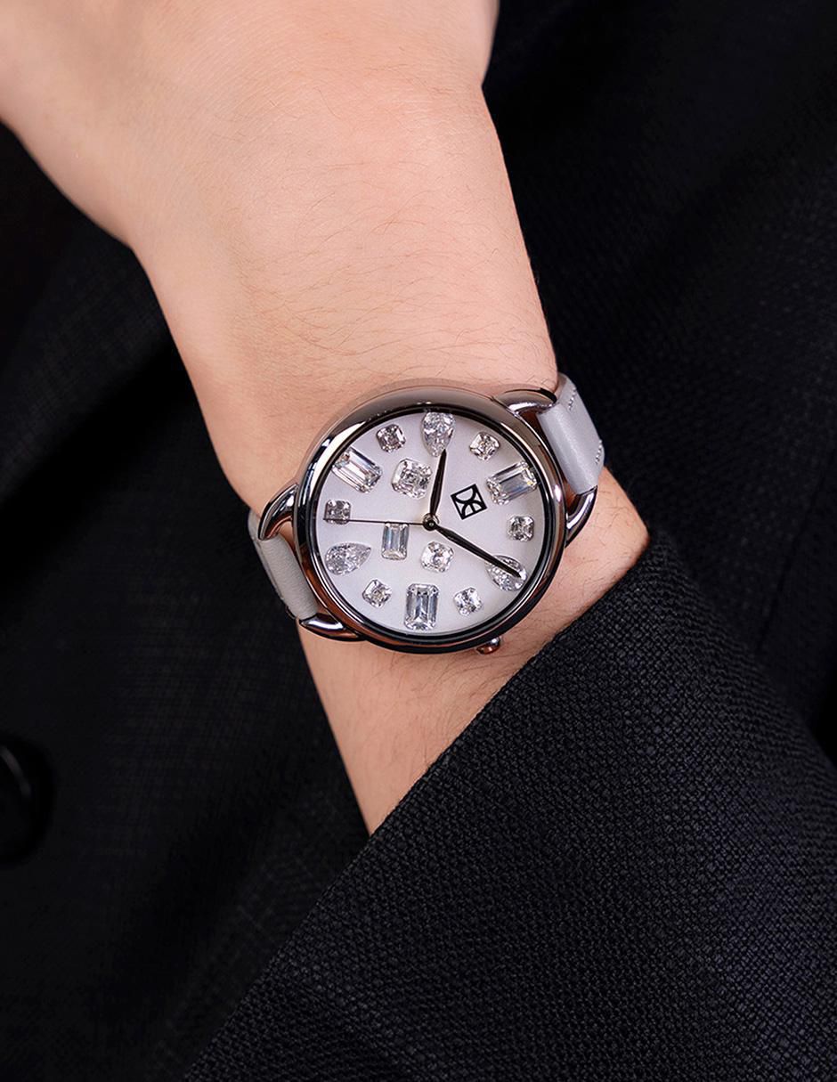 Reloj para mujer OE2501 8