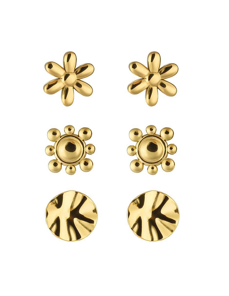 Set de aretes con acabado brillante Set de aretes con acabado brillante