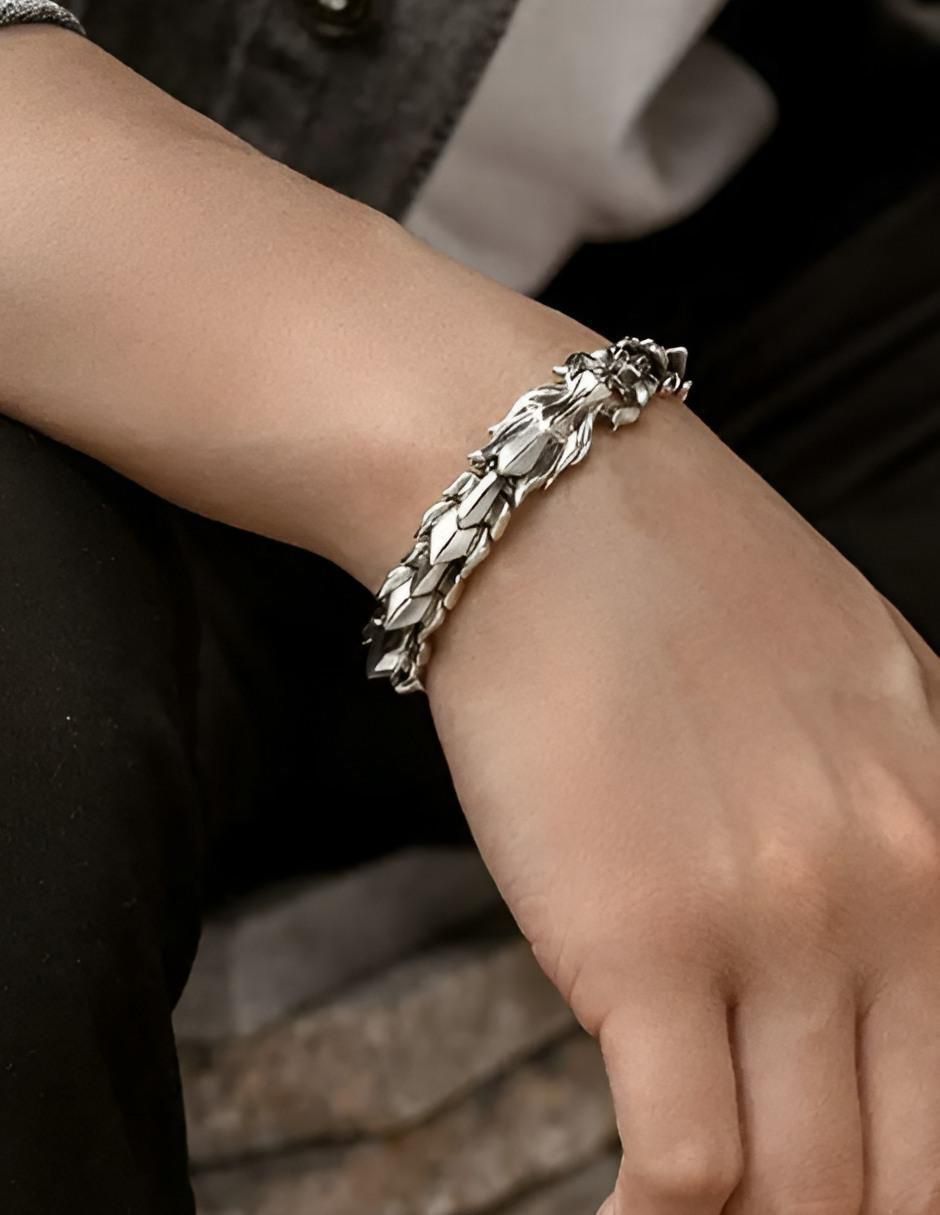 Pulsera con acabado brillante 4